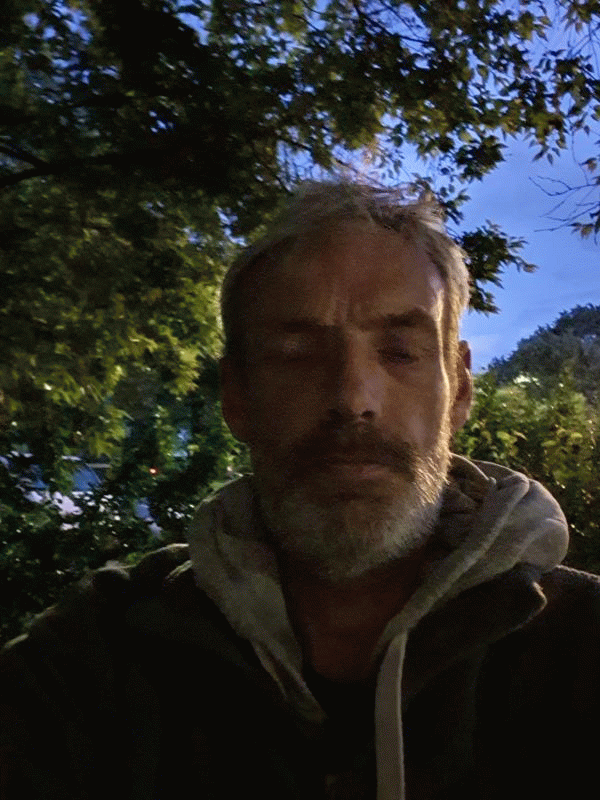Tony 38 ans Rennes