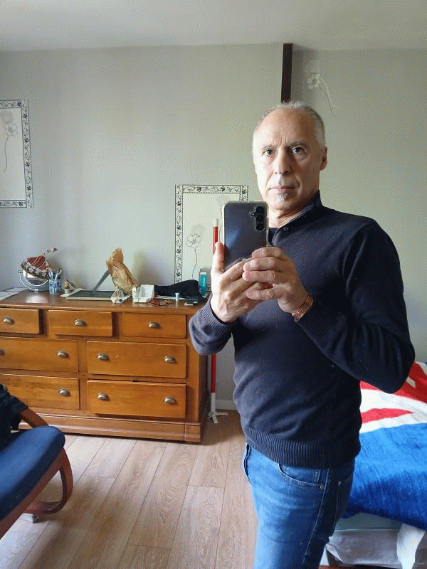Léon  58 ans Pau
