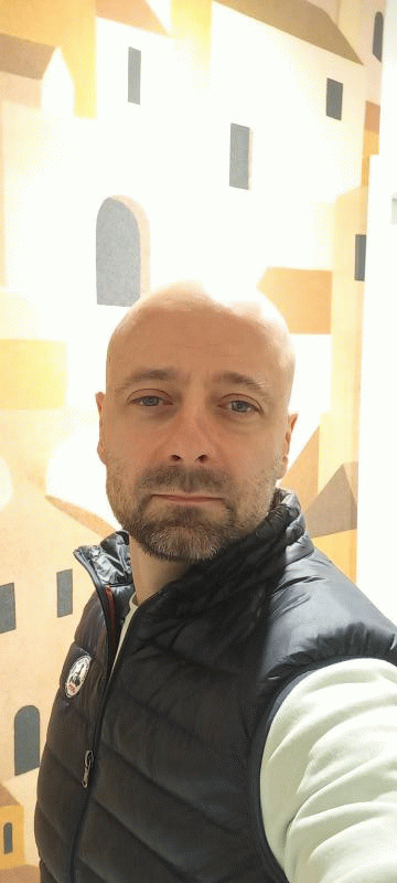 Nicolas  44 ans Avenheim