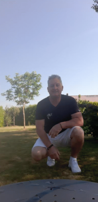 Michel 56 ans Pléchâtel