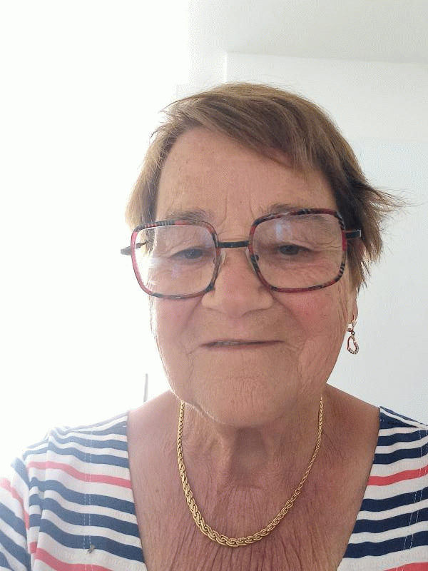 Eliane 75 ans Agde