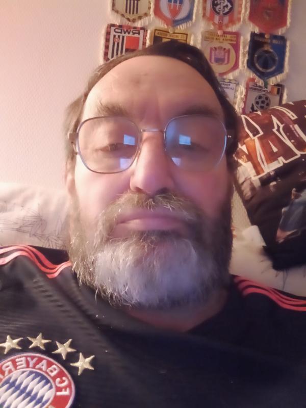Michmich  69 ans Pons
