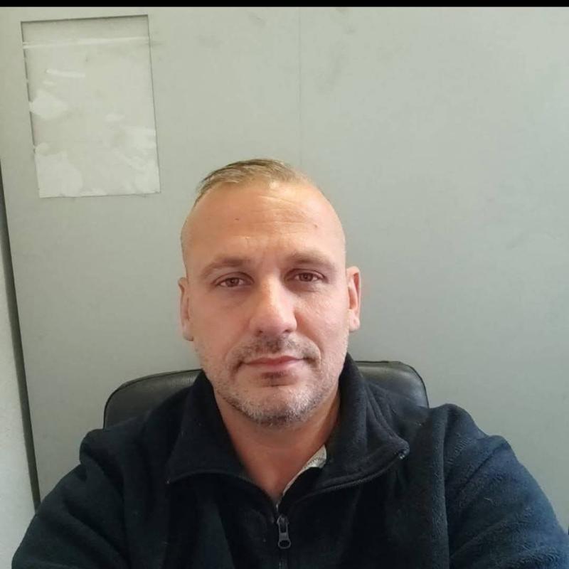 Mickaël 44 ans Beaurepaire