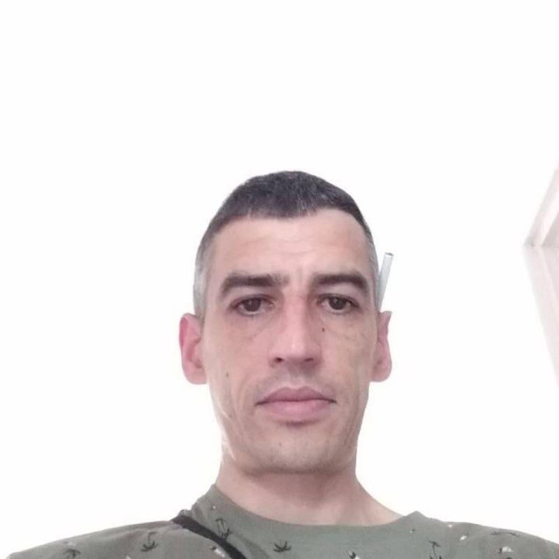 Thomas 41 ans Lambres lez Douai