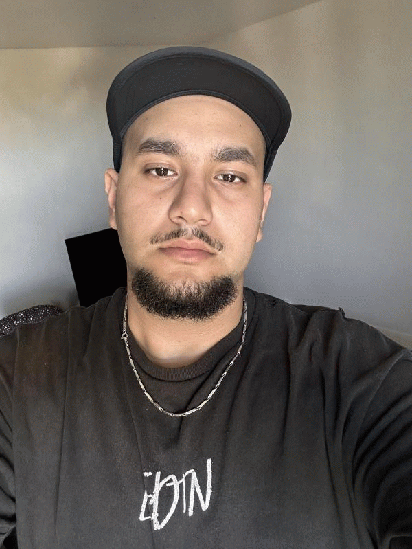 Aymen 22 ans Tours