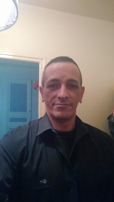 Samy 56 ans Thiers