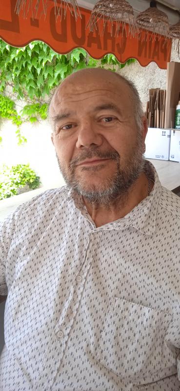 François  61 ans Le Cap d'Agde