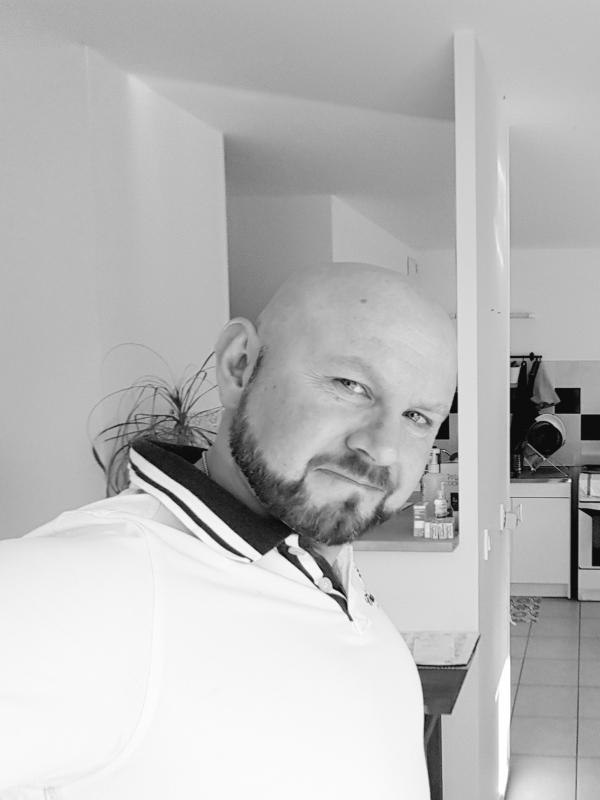 Damien 46 ans Neufchâtel en Bray