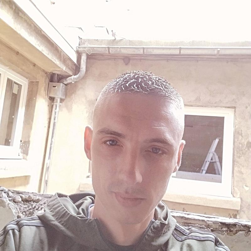 Loko59 33 ans Lille