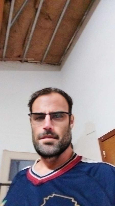 Gregory 42 ans Verdun