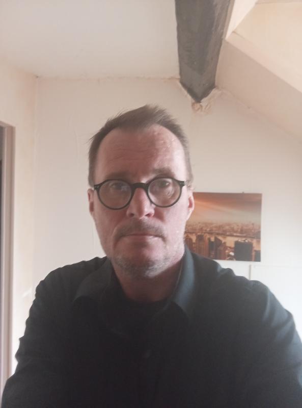 Philippe BURNEL 52 ans Lisieux