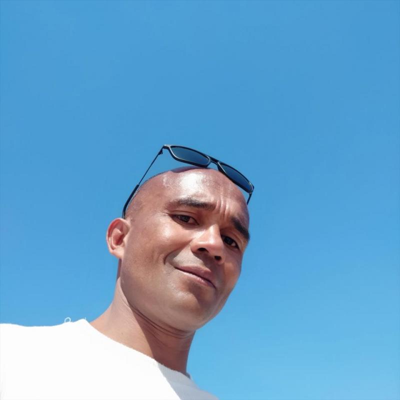 Franck  49 ans Guyancourt