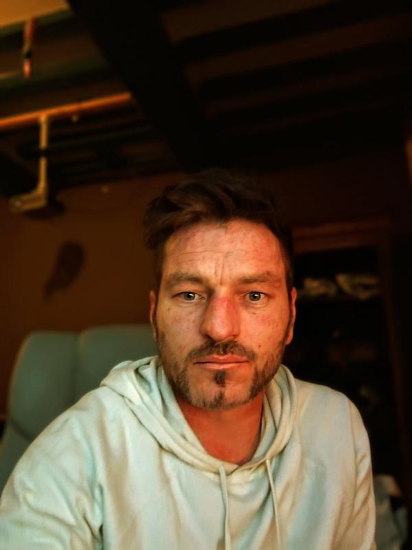 Thony 41 ans Rennes