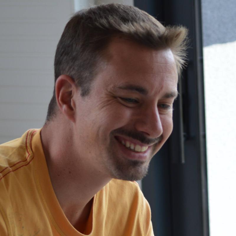 Thomas 43 ans Nomain