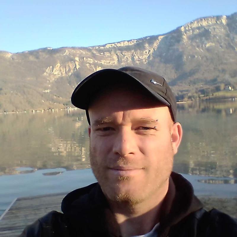 Fabrice 39 ans Le Pont de Beauvoisin