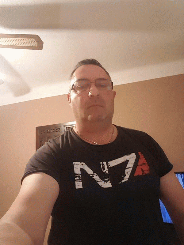 michel 49 ans Peyruis