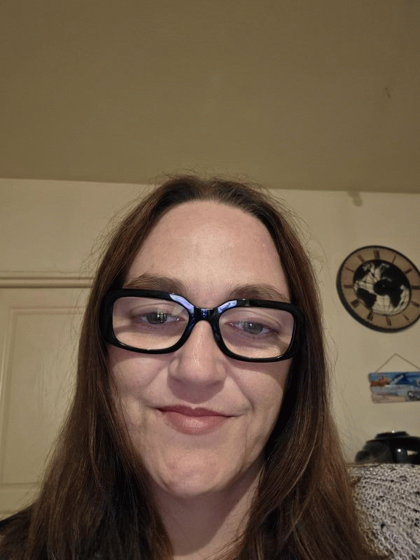Caroline 36 ans Fossés et Baleyssac