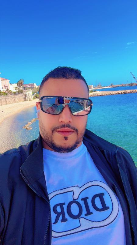 Chedi 29 ans Ajaccio