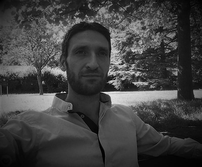 Alex 38 ans Albigny sur Saône