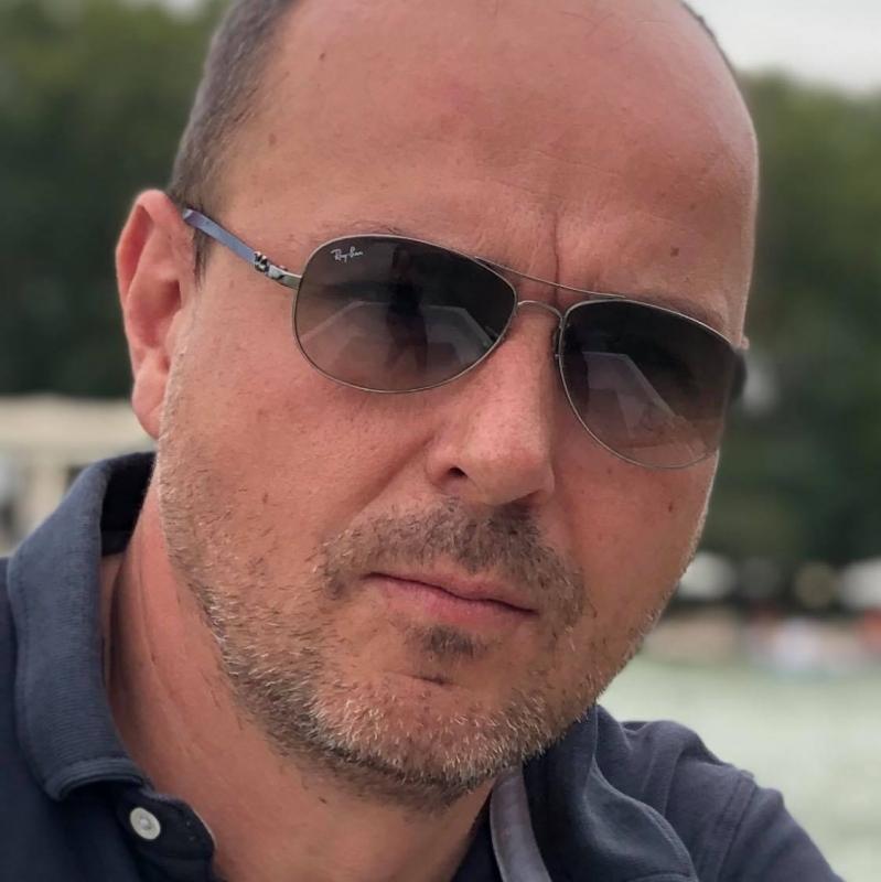 pierre 47 ans Sète