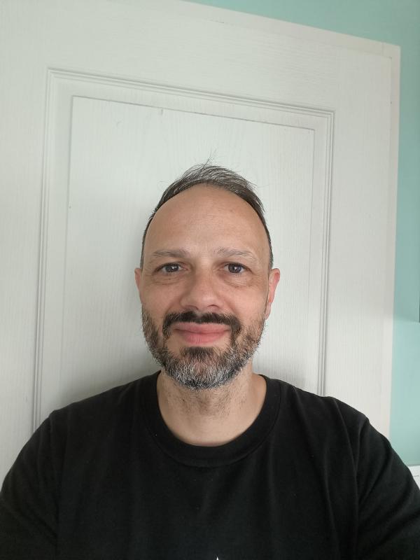 GUILLAUME  48 ans Nantes