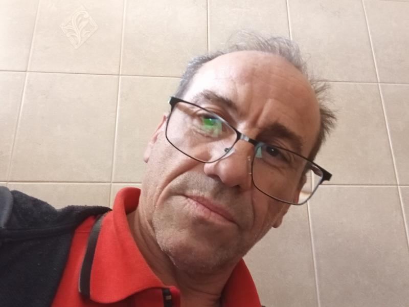 Franck  18 ans Bondy