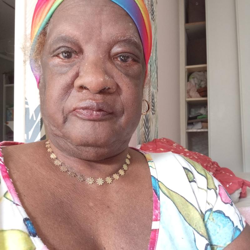 Leliane 73 ans Mennecy