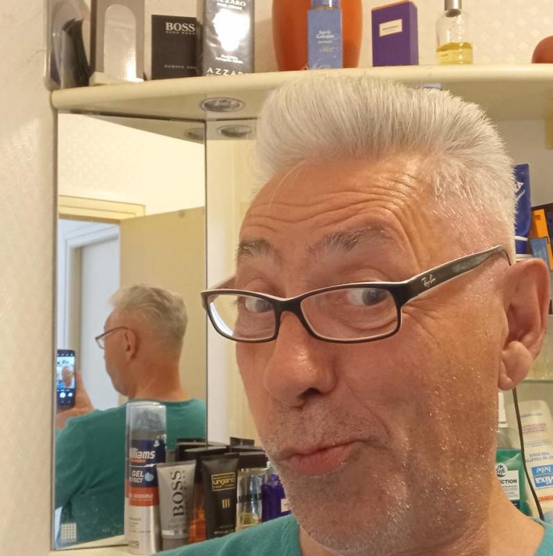 alexandre 53 ans Brignais