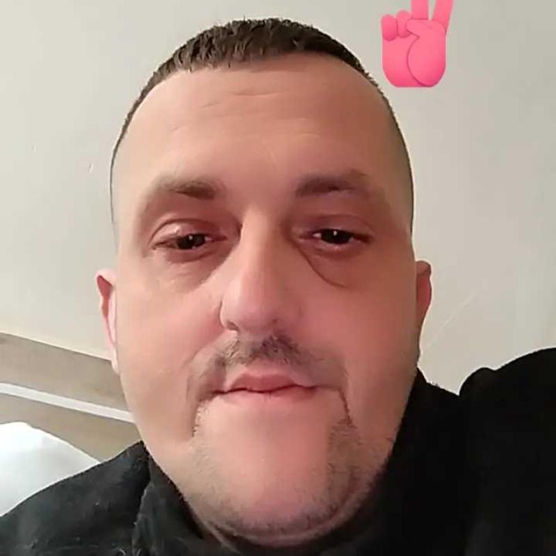 Wilfried 38 ans Lisieux