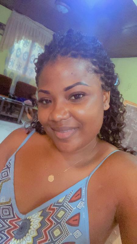 Ange Natacha  27 ans Grange l'Évêque