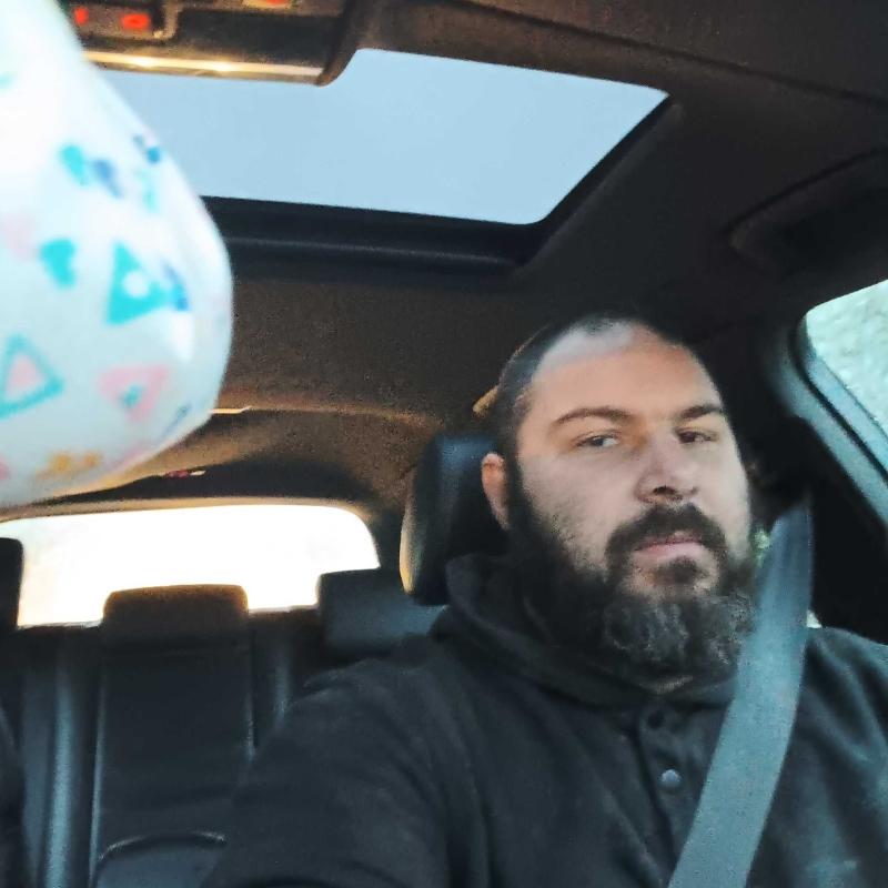 Antho 36 ans Sarras