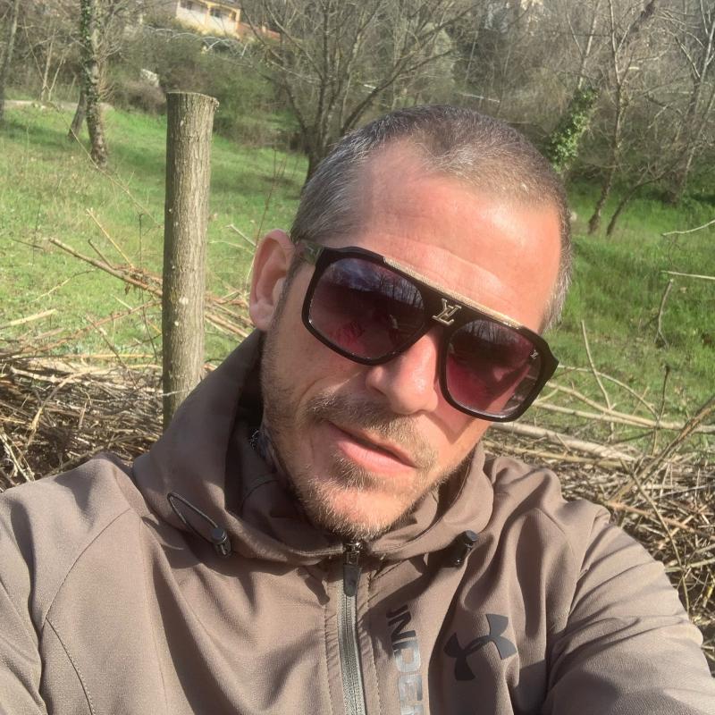 damien 47 ans Wattrelos