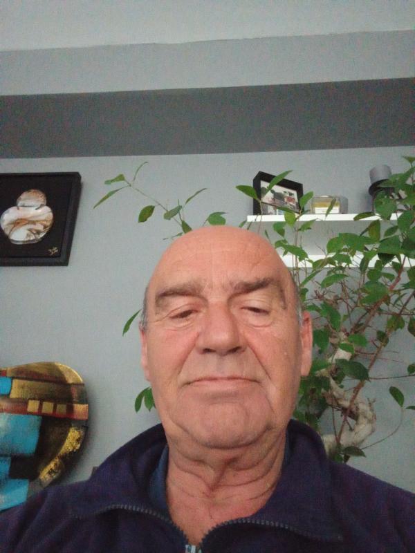 Genovese 61 ans La Trinité
