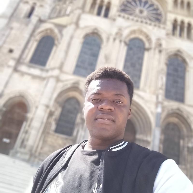 Jos 27 ans Mortagne au Perche