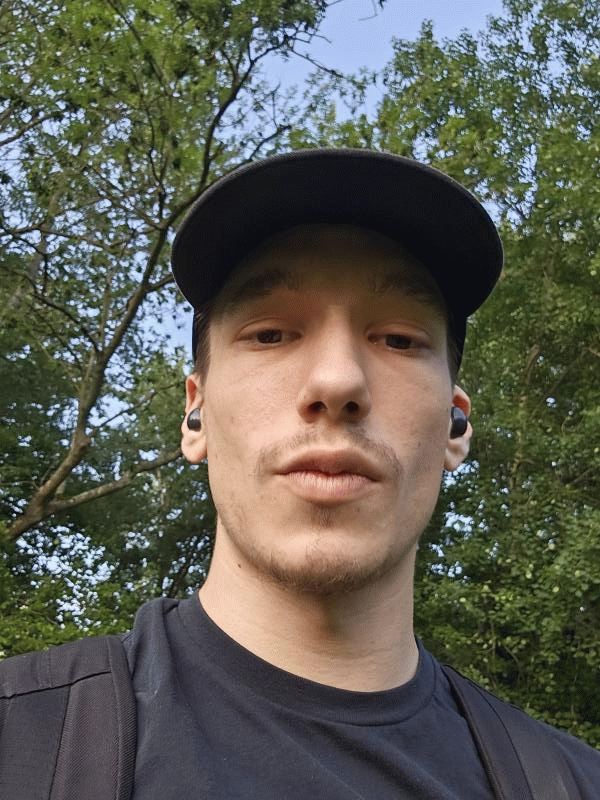 Kurororo 27 ans Paris