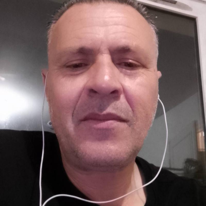 Hamid 47 ans Choisy le Roi