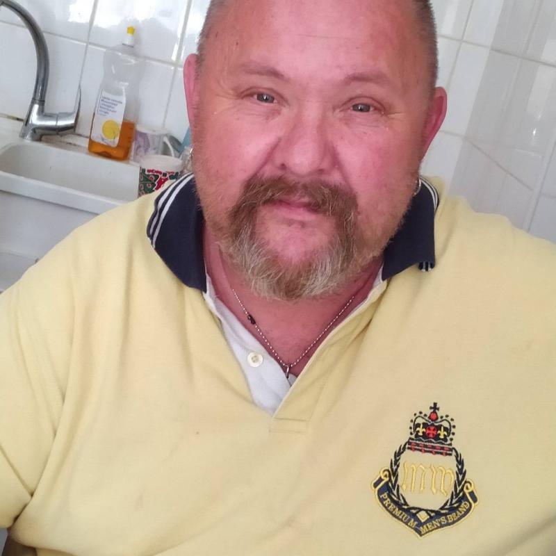 Stéphane 53 ans Reignier