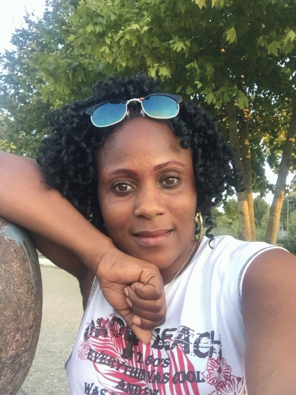 Anni 39 ans paris 19eme arrondissement