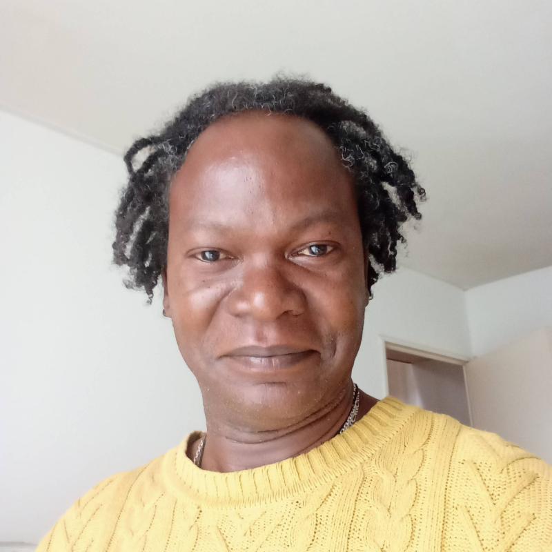 Olivier 47 ans Le Vaudreuil
