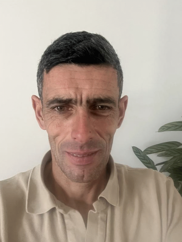 Seb 51 ans La Barben
