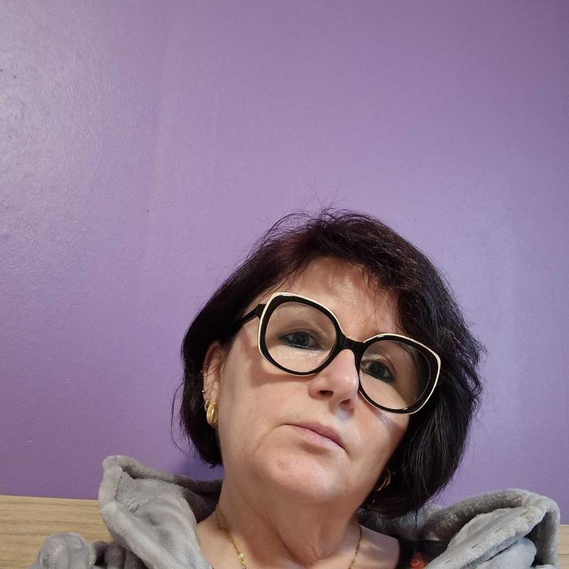 Ninie  58 ans Clermont l'Hérault