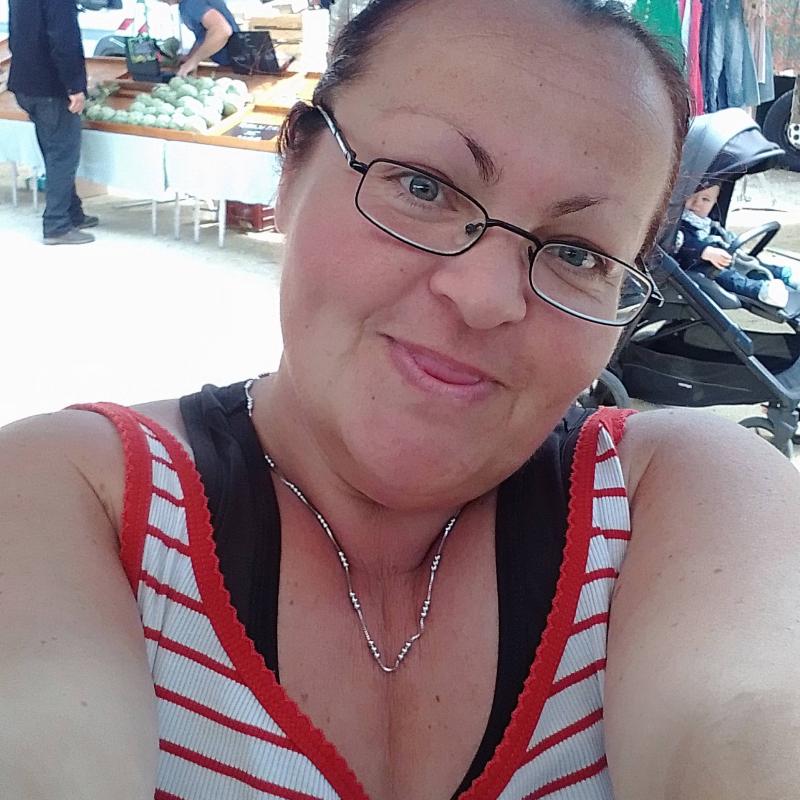 karine 40 ans Saint Chinian