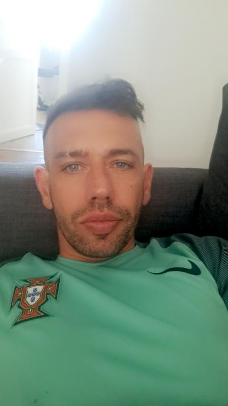 Pascal  63 ans Puteaux