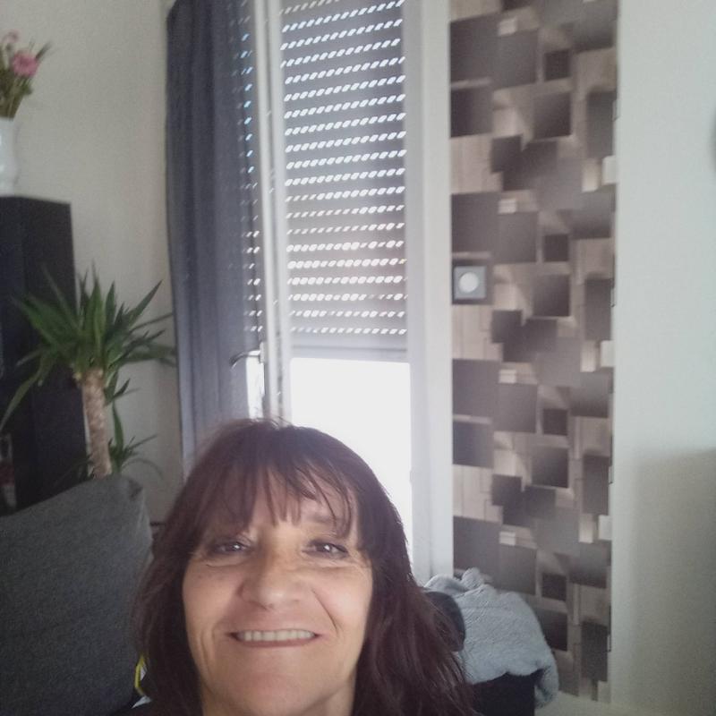 magali 59 ans Le Plessis Grammoire