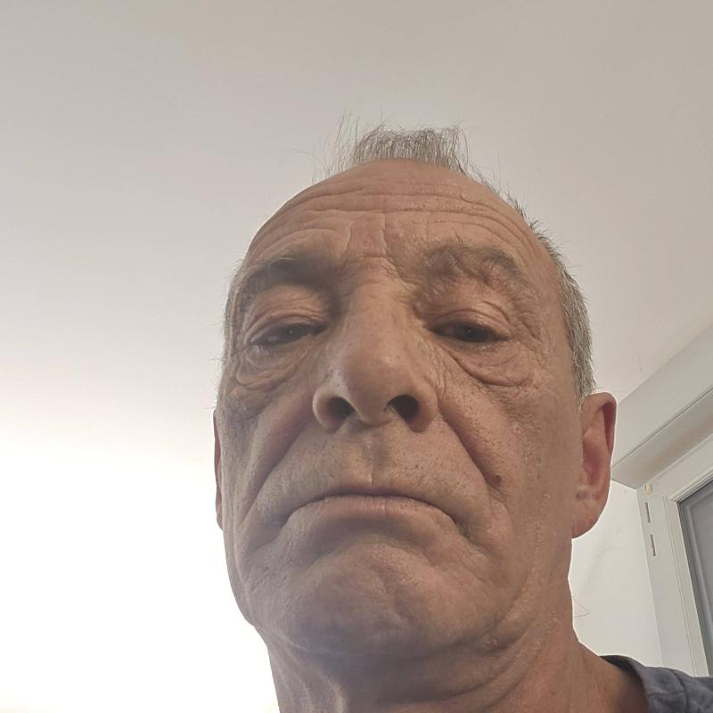 john 54 ans Cournon d'Auvergne