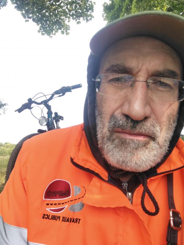 Jules 47 ans Évry