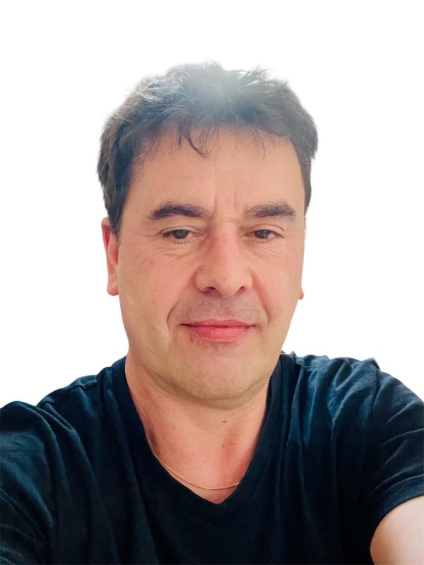Gustave 54 ans Clermont Ferrand