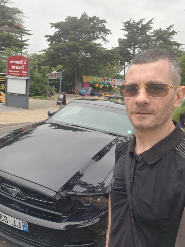 Steve  43 ans Pierrefitte sur Seine