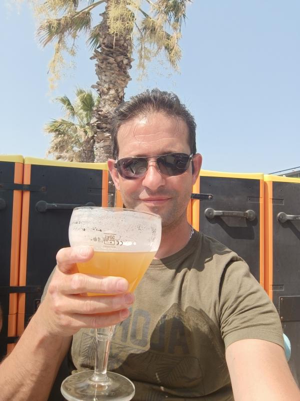 Olivier  44 ans Montceau les Mines