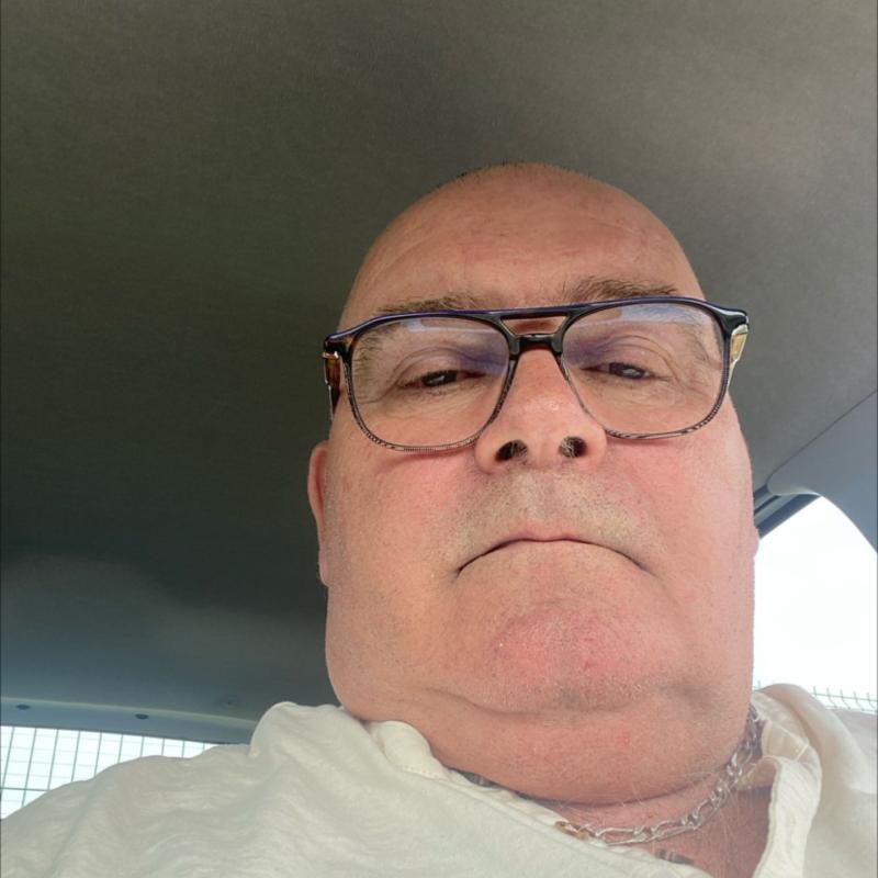 Denis 57 ans Metz